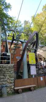 20230910_125407214_punkowa jaskinia.jpg